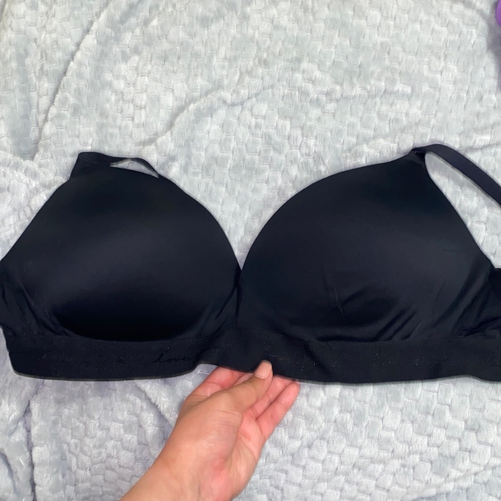 Pink wear everywhere wireless push up